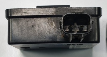 MODUL RELÉ ZÁMKU CENTRÁLNÍHO MAZDA CX-7 676B0B