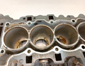 BLOK MOTORU BMW E91 E90 2.5 2.5I 7558321 N52 N52B30AF