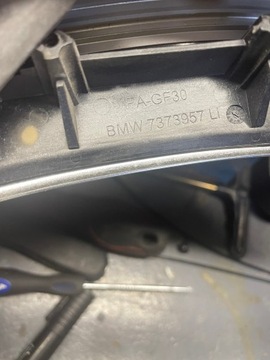 BMW 7 G11 G12 LIŠTA DVEŘE LEVÝ ZADNÍ CHRÓM 7373957