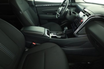 Hyundai Tucson IV SUV 1.6 T-GDI 48V 150KM 2023 Hyundai Tucson 1.6 T-GDI 48V MHEV, Salon Polska, zdjęcie 6