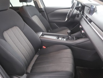Mazda 6 III Sport Kombi Facelifting 2018 2.0 Skyactiv-G 145KM 2019 Mazda 6 2.0 Skyactiv-G, Salon Polska, Serwis ASO, zdjęcie 8