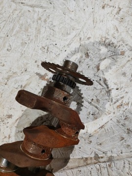 HŘÍDEL OJNICE TOYOTA YARIS 1.0 1SZ