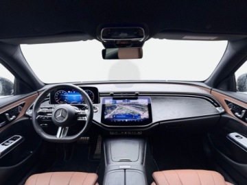 Mercedes Klasa E W214 Sedan 2.0 220d 197KM 2025 Mercedes-Benz Klasa E 2.0 Diesel 197KM, zdjęcie 12