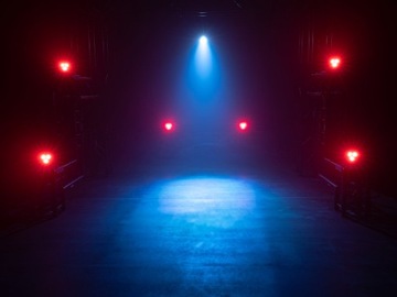 EUROLITE LED PARTy Hybrid Spot RGB прожектор, цвета и стробоскоп