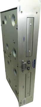 CD-проигрыватель STAGE LINE CDj-2000 и DJ-консоль 282