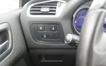 Citroen C4 II Hatchback 5d 1.6 HDi 92KM 2014 Citroen C4 1.6 Diesel 92KM, zdjęcie 16