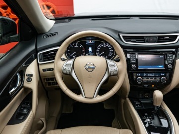 Nissan X-Trail III Terenowy 2.0 dCi 177KM 2016 NISSAN X-Trail 2.0 dCi 4WD Suv 177KM 2016, zdjęcie 13