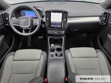 Volvo XC40 Crossover Facelifting 2.0 B4 197KM 2022 Volvo XC 40 Salon PL B4 197KM Aut. Google Kamera C, zdjęcie 9