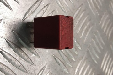 RELÉ ALFA ROMEO 147 (937_) 46520412 1.6L GASOLINE 77KW 2000