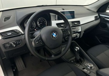 BMW X1 F48 Crossover Plug-In 1.5 25e 220KM 2021 BMW X1 xDrive Plug-In PDC Automat Led Navi Tempomat FV23 1.5, zdjęcie 12