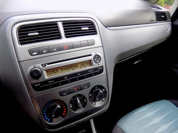 Fiat Punto Grande Punto Hatchback 5d 1.3 16V Multijet 75KM 2008 FIAT GRANDE PUNTO 1,3 D MultiJet Super Stan, zdjęcie 9