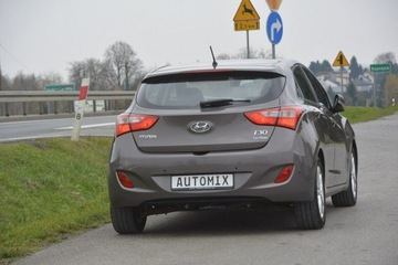 Hyundai i30 II Hatchback 5d 1.4 MPI 100KM 2012 Hyundai i30 1.4 MPI Benzyna gwarancja przebiegu, zdjęcie 7