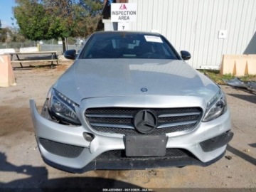Mercedes Klasa C W205 2017 Mercedes-Benz Klasa C 2017 MERCEDES-BENZ C 300 LUXURYSPORT 2.0 Benzyna, zdjęcie 10