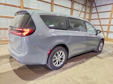 Chrysler Pacifica II 2024 Chrysler Pacifica Touring L 2024 3.6 Benzyna 287KM, zdjęcie 3