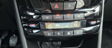 Peugeot 2008 I SUV Facelifting 1.2 PureTech 130KM 2017 Peugeot 2008 Polski Salon , I wlasciciel , pelen serwis ASO , 1.2 Benzyna, zdjęcie 21