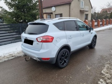 Ford Kuga I 2009 Ford Kuga 2.0 TDCI Titanium / Biała perła /, zdjęcie 2
