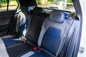 Volkswagen Golf VIII R Facelifting 2.0 TSI 333KM 2026 Volkswagen Golf R 2.0 TSI 4Motion 333 KM DSG -, zdjęcie 13