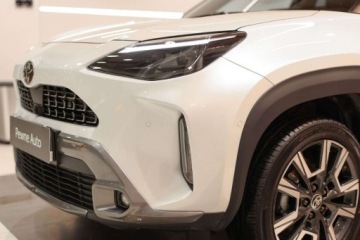 Toyota 2024 Toyota Yaris Cross Cross Hybrid 1.5 Premiere Edition AWD 4X4 1.5 Hybryda, zdjęcie 17