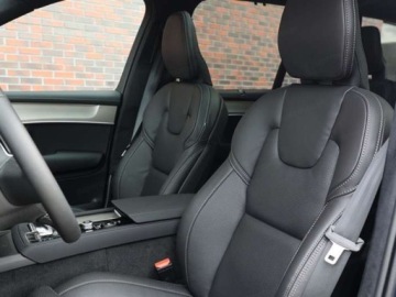 Volvo XC90 II 2026 VOLVO XC90 B5 AWD Ultra Black Edition Suv 264 KM 2026, zdjęcie 4