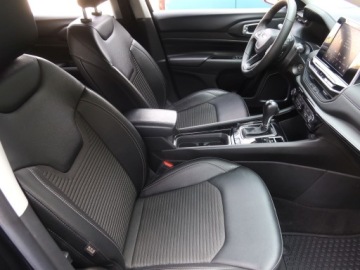 Jeep Compass II 2023 Jeep Compass 1.5 Turbo e-Hybrid, Salon Polska, zdjęcie 8