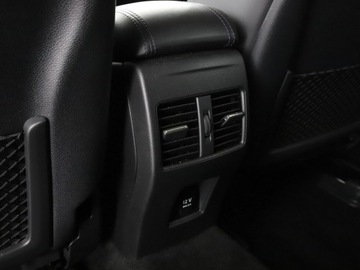 Infiniti Q30 1.5D 109KM 2018 Infiniti Q30 automat LED skóra navi klima auto, zdjęcie 33