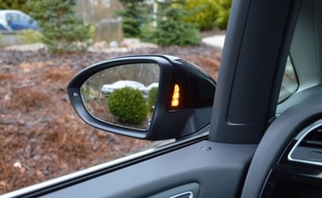 Volkswagen Touran III 2.0 TDI SCR 190KM 2019 Volkswagen Touran 2,0 TDI 190 KM 7 Osobowy FULL LED HIGH-LINE Alcantara Na, zdjęcie 36