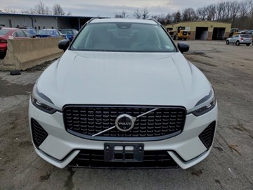 Volvo XC60 II Crossover Facelifting 2.0 B5 250KM 2025 Volvo XC 60 Ultra 2025 2.0L 2.0 Hybryda 250KM, zdjęcie 5