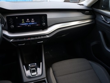 Skoda Octavia IV Liftback 1.5 TSI EVO 150KM 2021 Skoda Octavia 1.5 TSI e-tec, Salon Polska, zdjęcie 7