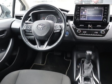 Toyota Corolla XII Sedan 1.8 Hybrid 122KM 2021 Toyota Corolla 1.8 Hybrid, Salon Polska, zdjęcie 6