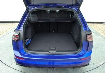 Volkswagen Golf VIII Variant 1.5 eTSI 150KM 2024 Volkswagen Golf 1.5 TSI 150KM R-Line DSG HarmanKardon IQ Light Podgrzewane, zdjęcie 22
