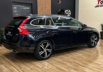 Volvo V60 I Kombi Facelifting 2.0 D4 DRIVE-E 181KM 2015 Volvo V60 D4 181 KM SKORA AUTOMAT gwarancja ZAREJESTROWANY 2.0, zdjęcie 6