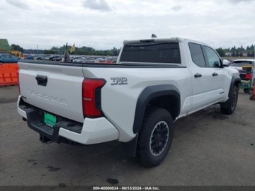 Toyota Tacoma II 2024 Toyota Tacoma 2024r., TRD OFF ROAD, od ubezpieczalni 2.4 Benzyna 278KM, zdjęcie 6