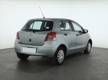 Toyota Yaris III Hatchback 5d 1.0 VVT-i 69KM 2011 Toyota Yaris 1.0 VVT-i, Klima, zdjęcie 4