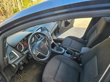 Opel Astra J Hatchback 5d Facelifting 1.6 Twinport ECOTEC 115KM 2015 Opel Astra 1.6 115 KM klima, elektryka, parktronik, zdjęcie 6