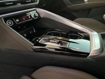 Audi Q5 II SUV Facelifting 2.0 40 TDI 204KM 2026 AUDI Q5 TDI quattro S line Suv 2.0 (204KM) 2026, zdjęcie 12