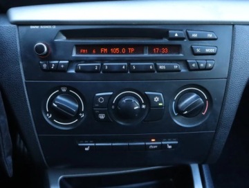 BMW Seria 1 E81/E87 Hatchback 5d E87 1.6 116i 122KM 2008 BMW 1 116i, Klima, Tempomat, Parktronic, zdjęcie 11