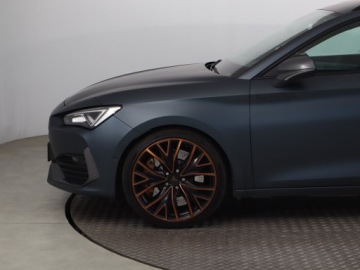 Cupra Leon II Sportstourer 2.0 TSI 310KM 2021 Cupra Leon 2.0 TSI 4Drive, Salon Polska, zdjęcie 14