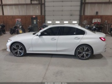 BMW Seria 3 G20-G21 Limuzyna Facelifting 2.0 330i 245KM 2024 BMW Seria 3 2024 BMW 3 Series 330i xDrive Sedan 2.0 Benzyna 245KM, zdjęcie 2