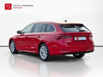 Skoda Octavia IV Kombi 2.0 TDI 150KM 2021 Skoda Octavia VIRTUAL COCKPIT FAKTURA VATHead-UP PanoramaFotele z pamiecia, zdjęcie 2