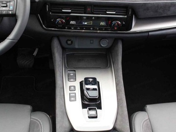 Nissan Qashqai III 2025 Od ręki - N-Design 2WD 1.5 e-POWER 190KM / Pakiet Komfort, zdjęcie 9