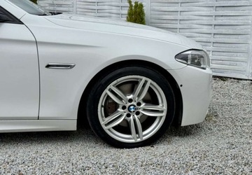 BMW Seria 5 F10-F11 Limuzyna Facelifting 550i 450KM 2014 BMW Seria 5 BMW Seria 5 550i Luxury Line 4.4 Benzyna 450KM, zdjęcie 31