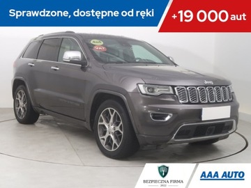 Jeep Grand Cherokee IV Terenowy Facelifting 2016 3.0 CRD 250KM 2019 Jeep Grand Cherokee 3.0 CRD, Salon Polska