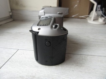 КАМЕРА CANON EOS 3000N В ОЧЕНЬ ХОРОШЕМ СОСТОЯНИИ РЕАЛЬНОЕ ФОТО