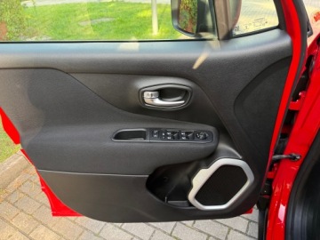 Jeep Renegade SUV Facelifting 2.0 MJD  140KM 2019 JEEP 4X4 NIEZAWODNY SUW SUPER STAN I KOLOR SERWIS, zdjęcie 24