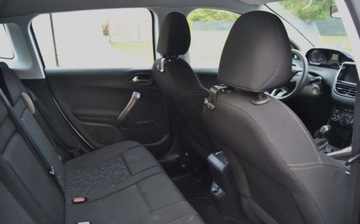 Peugeot 2008 I SUV 1.2 VTi 82KM 2014 Peugeot 2008 GWARANCJA, 2014r, 1.2 Benzyna VTi 82KM, Swietnie utrzymany, zdjęcie 7