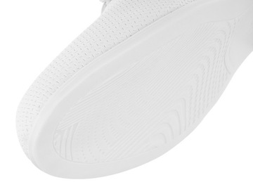 TŁOCZONE BIAŁE CHŁOPIĘCE PÓŁBUTY KOMUNIJNE PL r 39