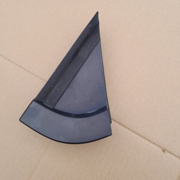 TRÓJKĄT,ZASLEPKA LEWA BŁOTNIKA CITROEN C3 III OD 16R. 9813323880
