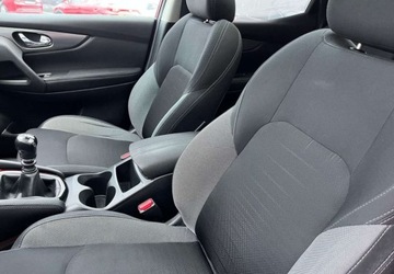 Nissan Qashqai II Crossover Facelifting 1.6 dCi 130KM 2018 Nissan Qashqai Nissan Qashqai 1.6 DCi N-Connecta 1.6 Diesel 130KM, zdjęcie 16