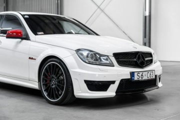 Mercedes Klasa C W205 2013 Mercedes C 63 AMG Performance Edition 1 of 20., zdjęcie 12