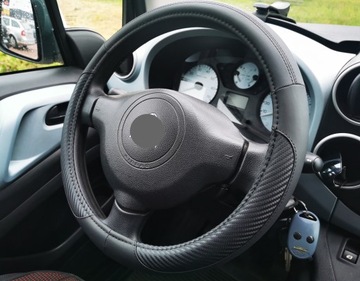 Dacia Duster Sandero Jogger Dokker Logan Lodgy na kierownice skóra karbon